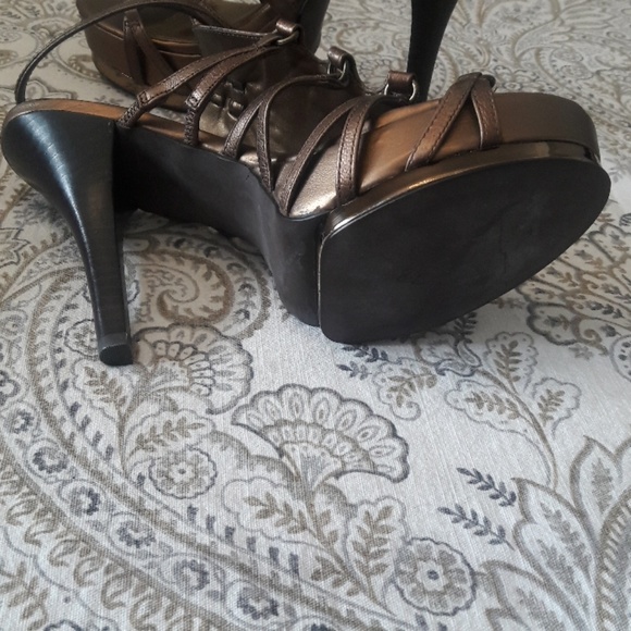 Fergie Studded Bronze Heel Sandal sz 8.5 - Picture 7 of 8